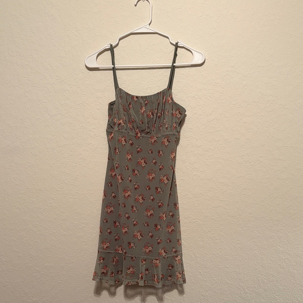 Sky and Sparrow Floral Spaghetti Strap Dress